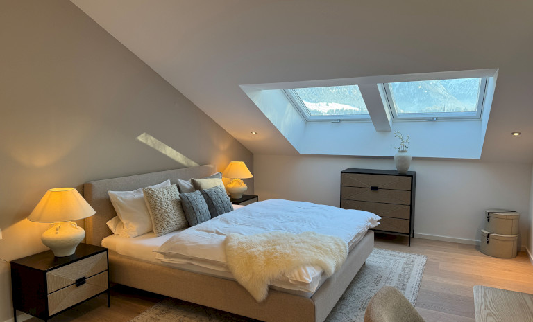 Gemütliches Schlafzimmer mit Doppelbett im Klopfer Haus