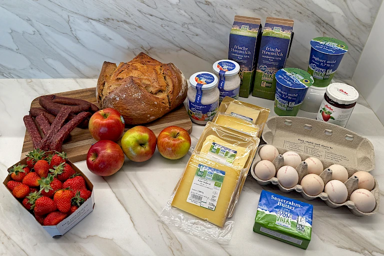 Gefüllter Kühlschrank bei Anreise