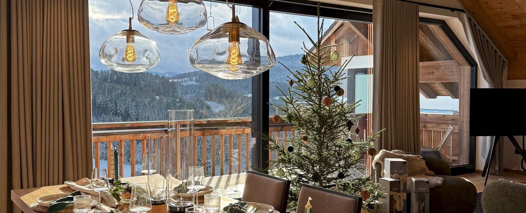 Weihnachten im Chalet Mädesüss